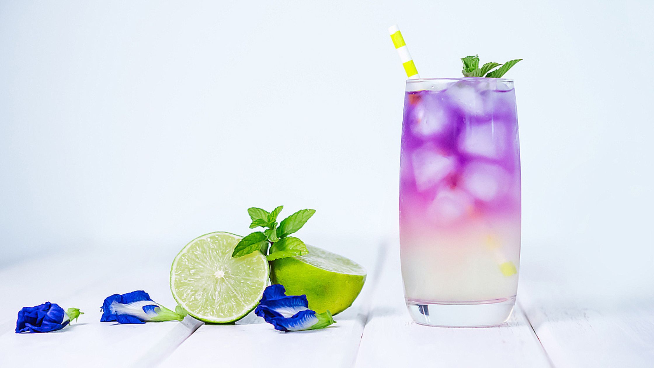 Galaxy Lemonade Cocktail